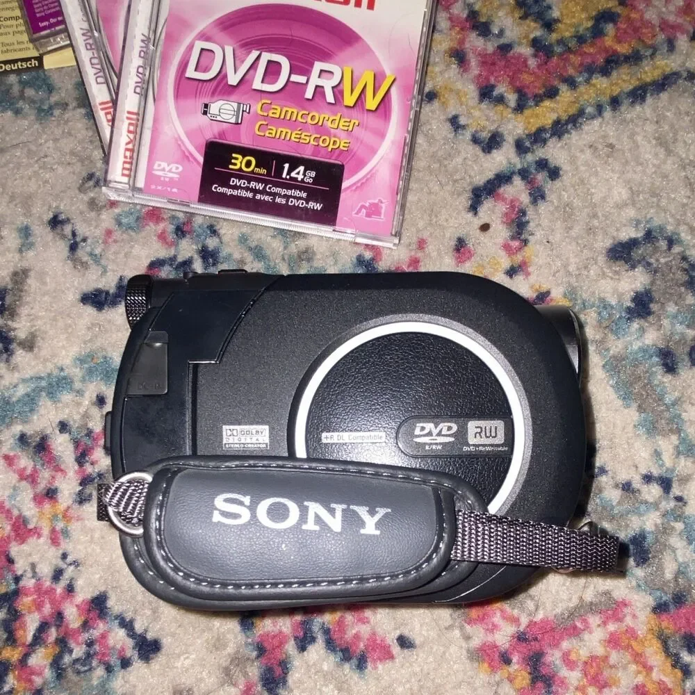 Sony Handycam DCR-DVD108 DVD-RW Handheld Camcorder NO BATTERY UNTESTED